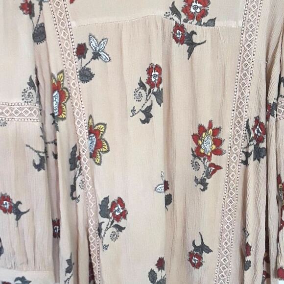 Womens Sz S Beige Gauzy Floral Fairy BOHO Cottage Core V-Neck Pullover Blouse - Picture 10 of 11